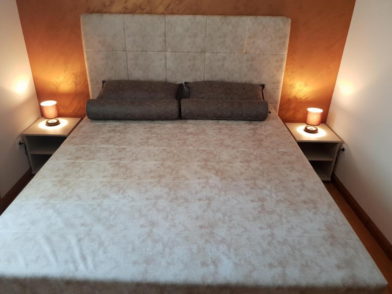 Apartman Kej Free Parking Kraljevo Eksteriør billede